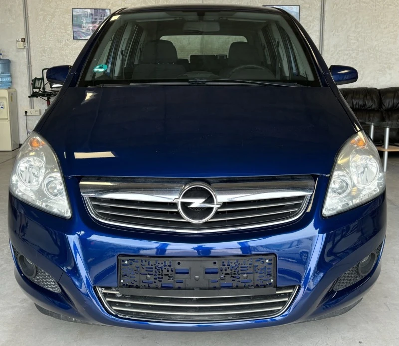 Opel Zafira 1.6 БЕНЗИН МЕТАН, снимка 1 - Автомобили и джипове - 46690384