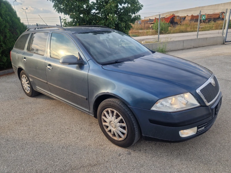 Skoda Octavia 1.6-газ-Landi Renzo., снимка 1 - Автомобили и джипове - 47032539