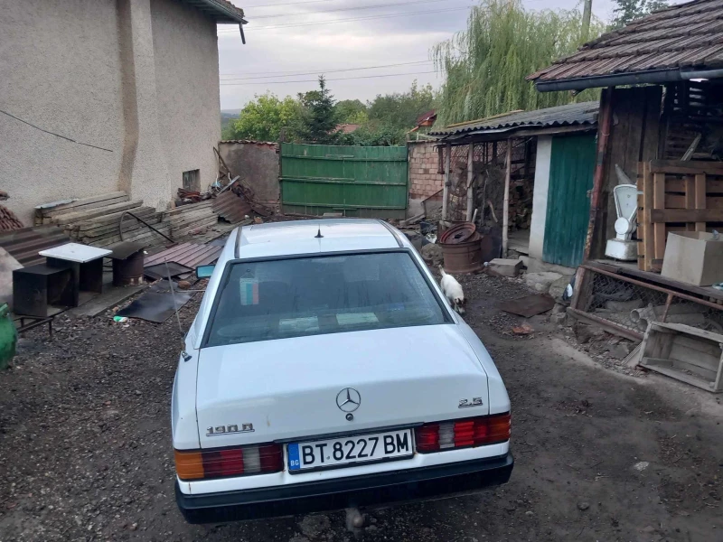 Mercedes-Benz 190, снимка 6 - Автомобили и джипове - 47279633