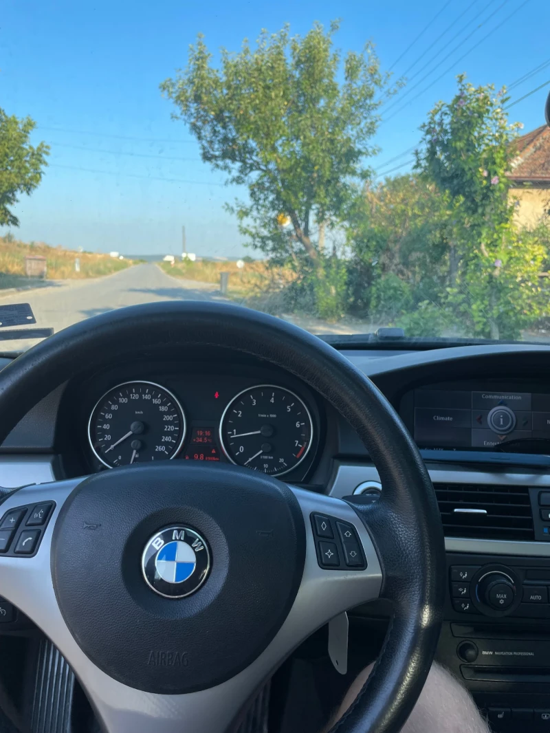 BMW 325, снимка 5 - Автомобили и джипове - 48104377