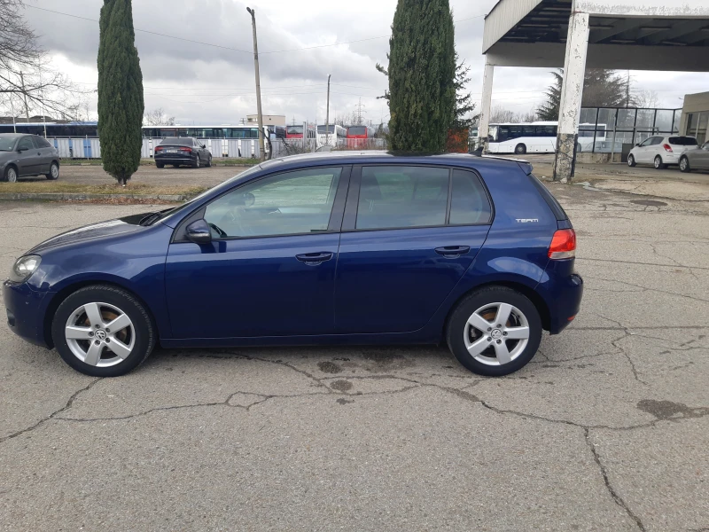 VW Golf, снимка 3 - Автомобили и джипове - 48450415