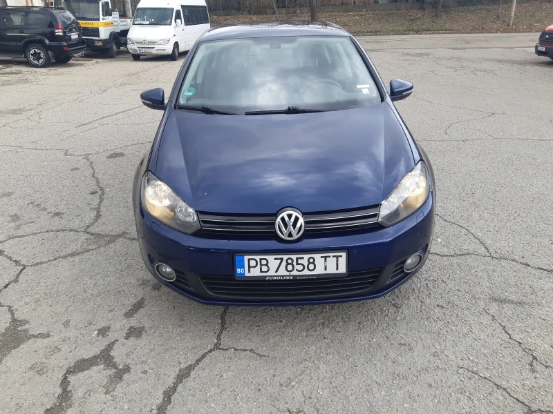 VW Golf, снимка 1 - Автомобили и джипове - 48450415