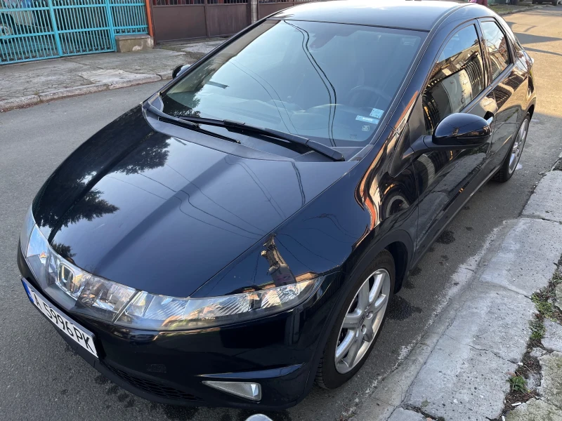 Honda Civic 8, снимка 1 - Автомобили и джипове - 48518283