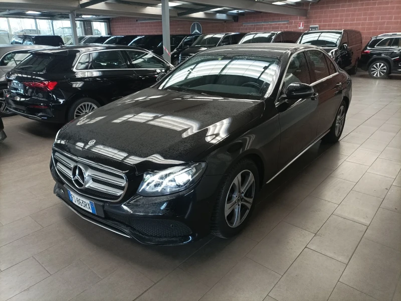 Mercedes-Benz E 200 Sport /Diesel/Automatic/150 hp+ , снимка 1 - Автомобили и джипове - 49356328