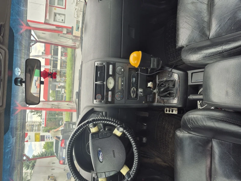 Ford Mondeo 2.2 Tdci, снимка 7 - Автомобили и джипове - 52579403