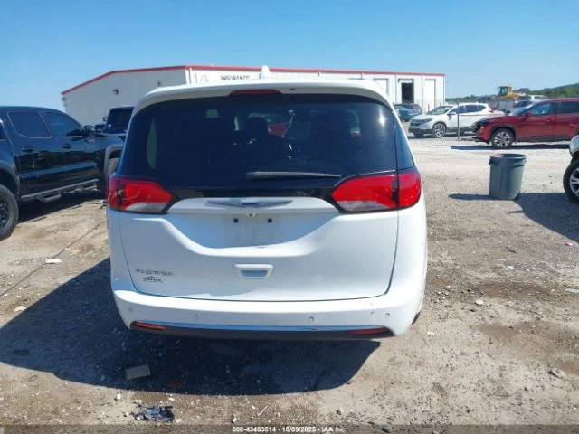 Chrysler Pacifica TOURING PLUS - изображение 6