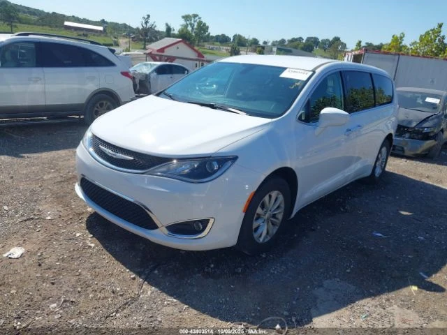 Chrysler Pacifica TOURING PLUS - изображение 2