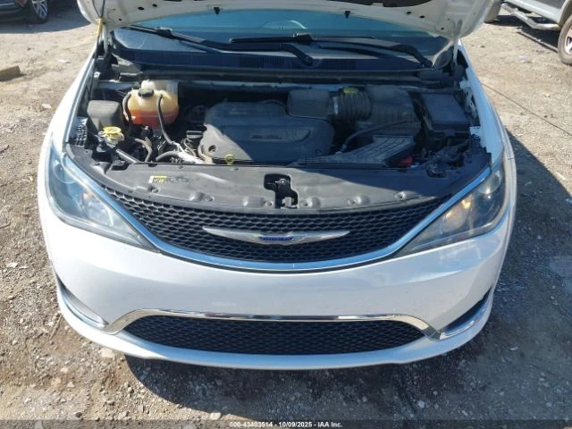 Chrysler Pacifica TOURING PLUS - изображение 10