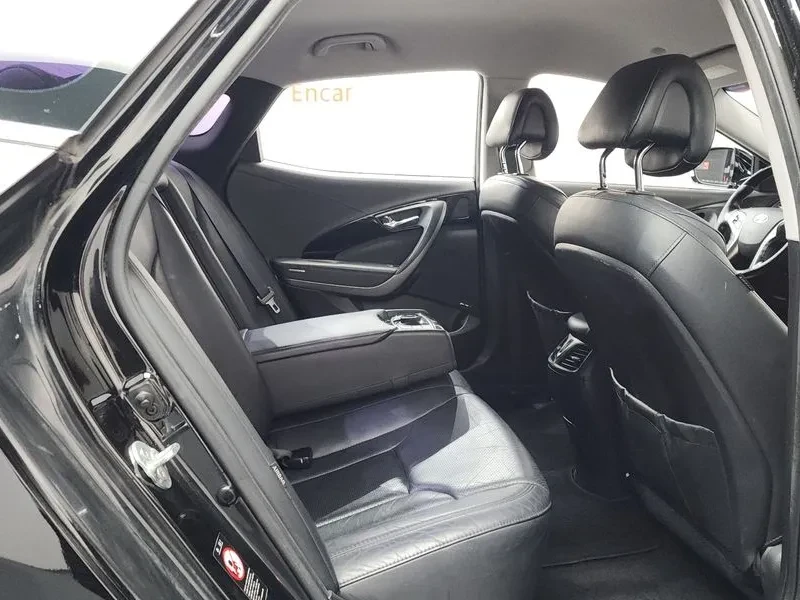 Hyundai Grandeur 2.4, снимка 12 - Автомобили и джипове - 54626069
