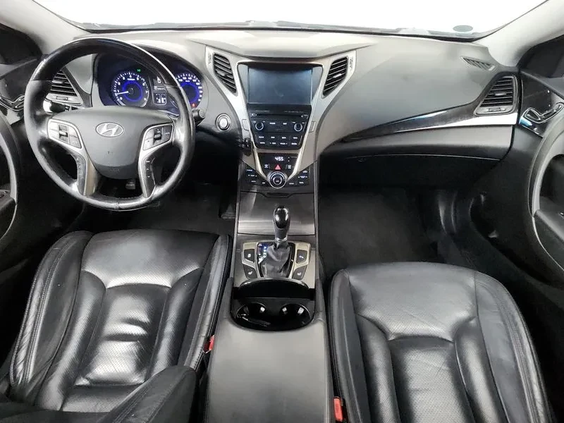 Hyundai Grandeur 2.4, снимка 7 - Автомобили и джипове - 54626069
