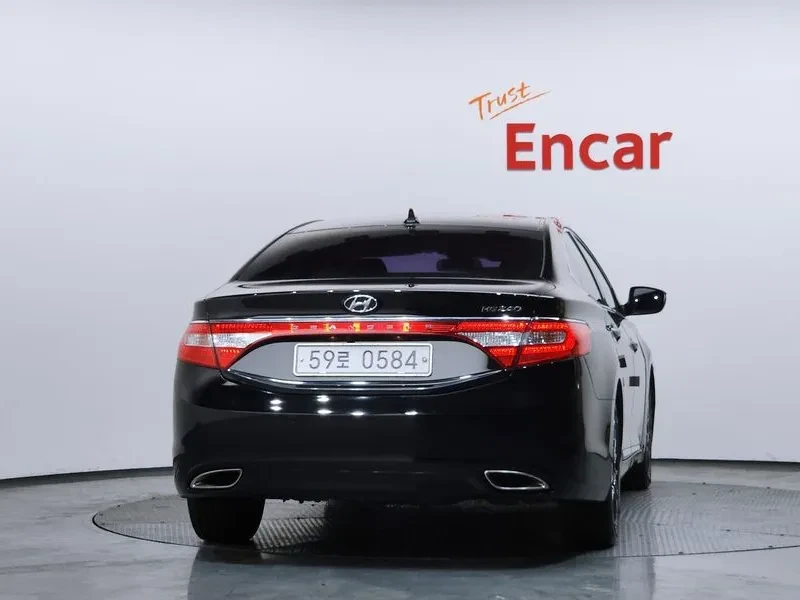 Hyundai Grandeur 2.4, снимка 4 - Автомобили и джипове - 54626069