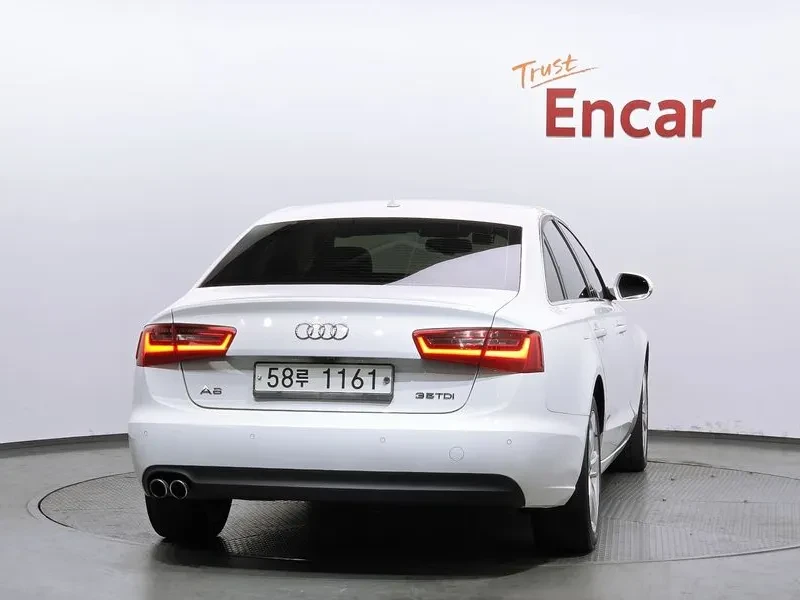Audi A6 2.0 TDI, снимка 4 - Автомобили и джипове - 55056575