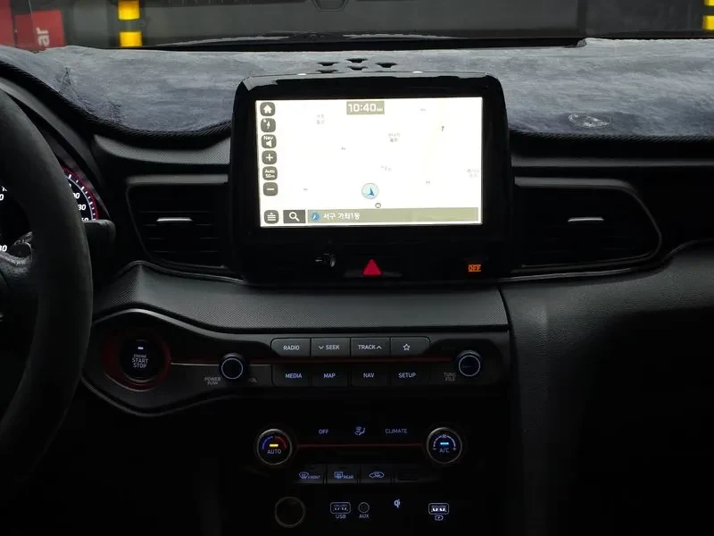 Hyundai Veloster  1.6 Turbo Sports, снимка 14 - Автомобили и джипове - 55558866