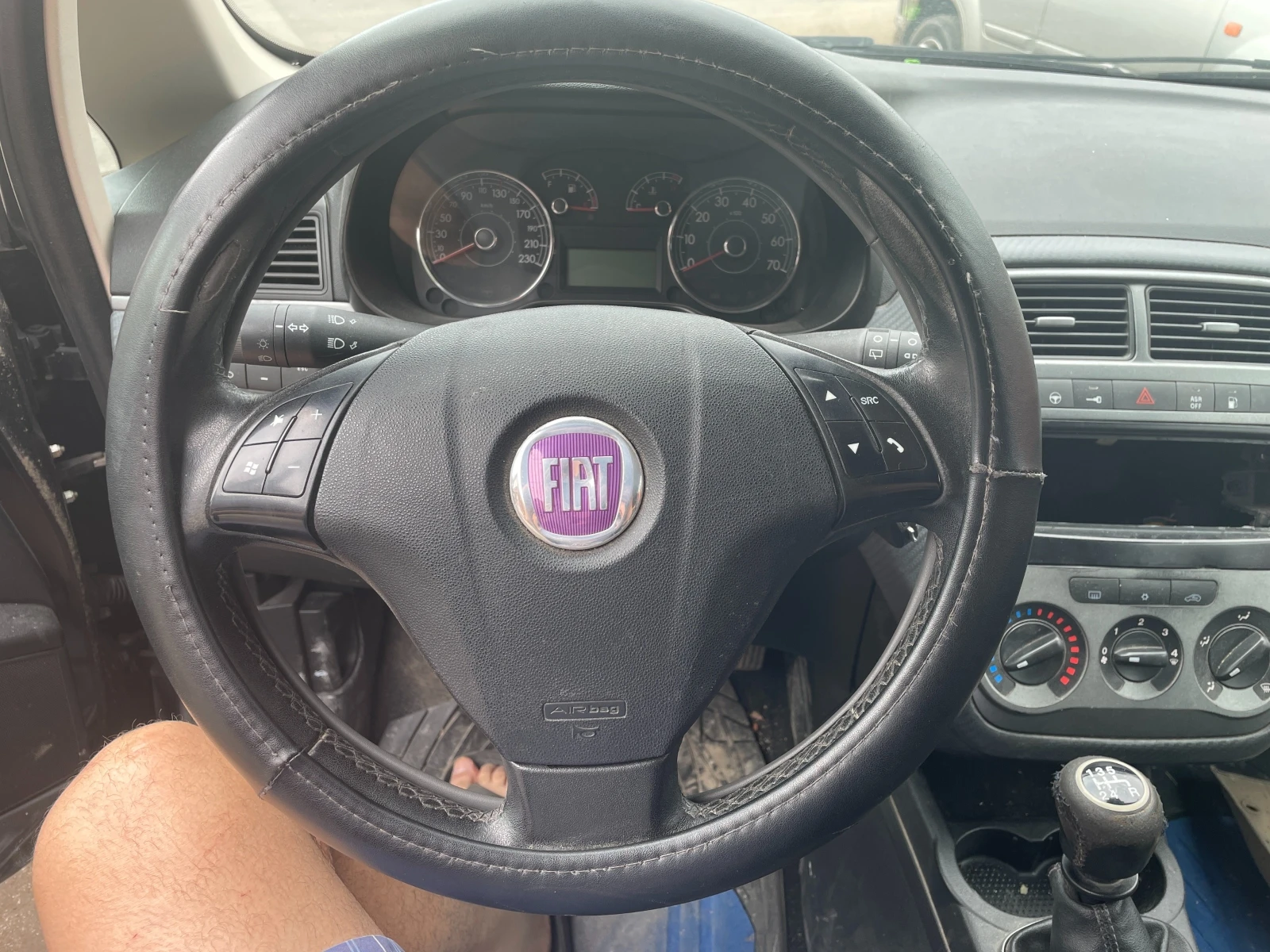 Fiat Punto 1.2i - изображение 5