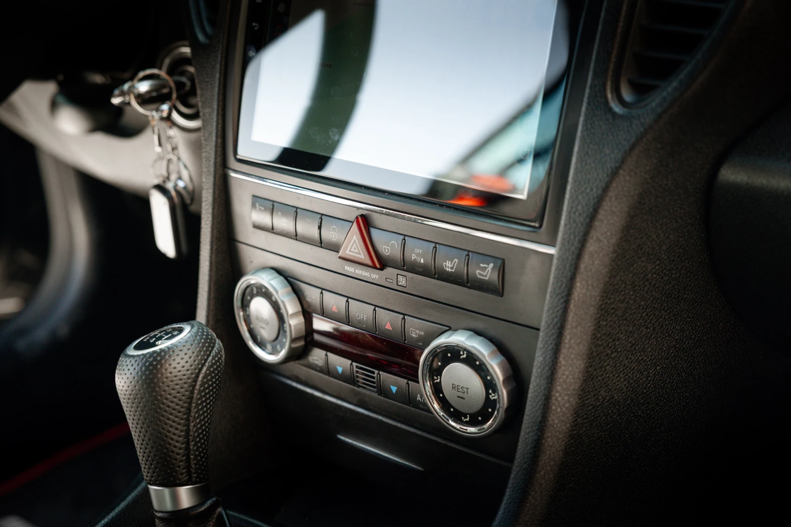 Mercedes-Benz SLK 280 Ръчни ск., снимка 9 - Автомобили и джипове - 52946692