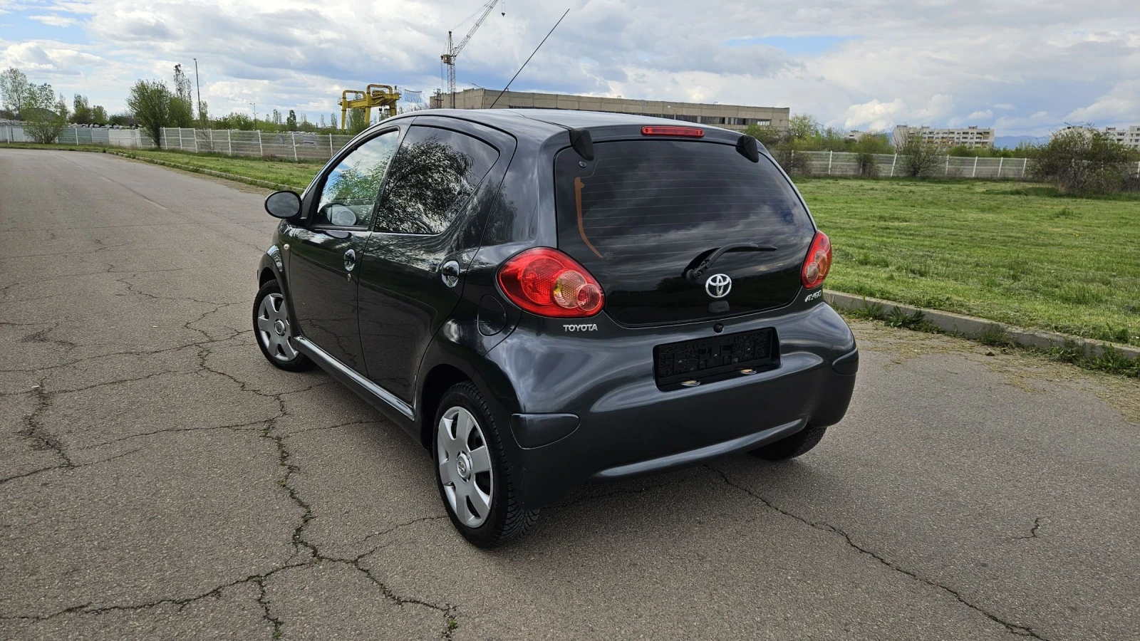 Toyota Aygo * 131000 км *  - изображение 3