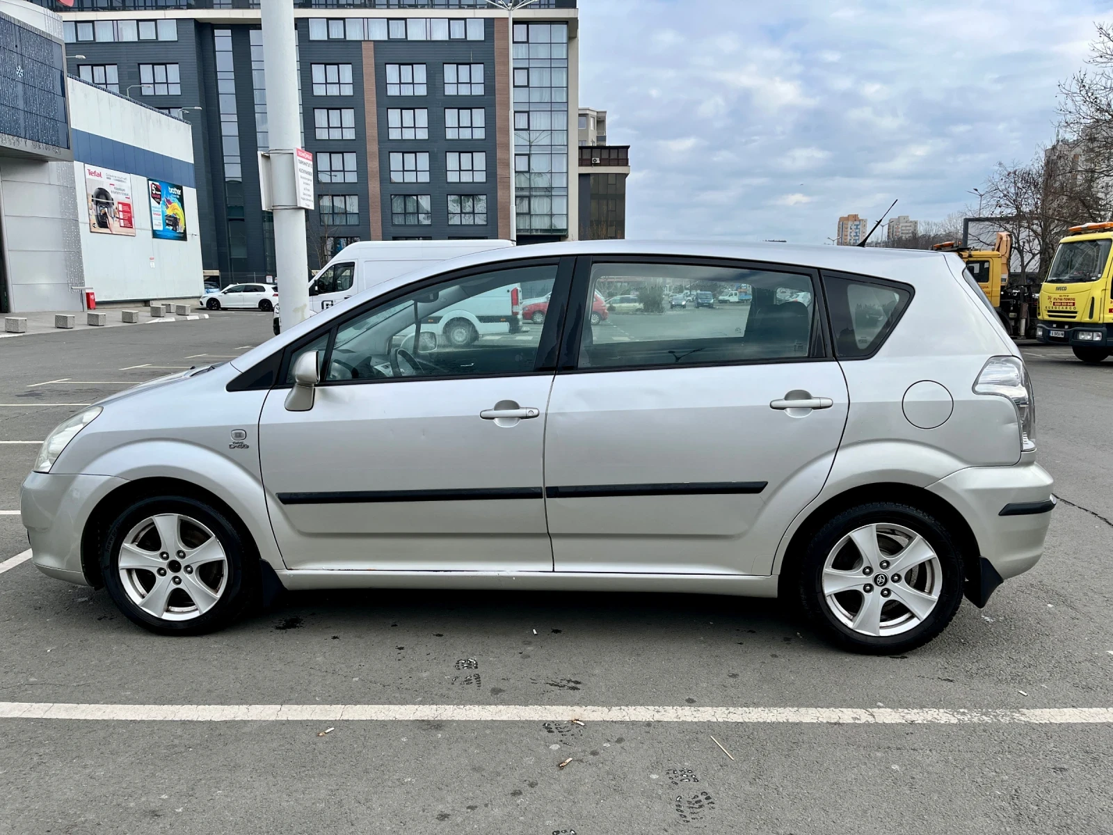 Toyota Corolla verso  - изображение 3