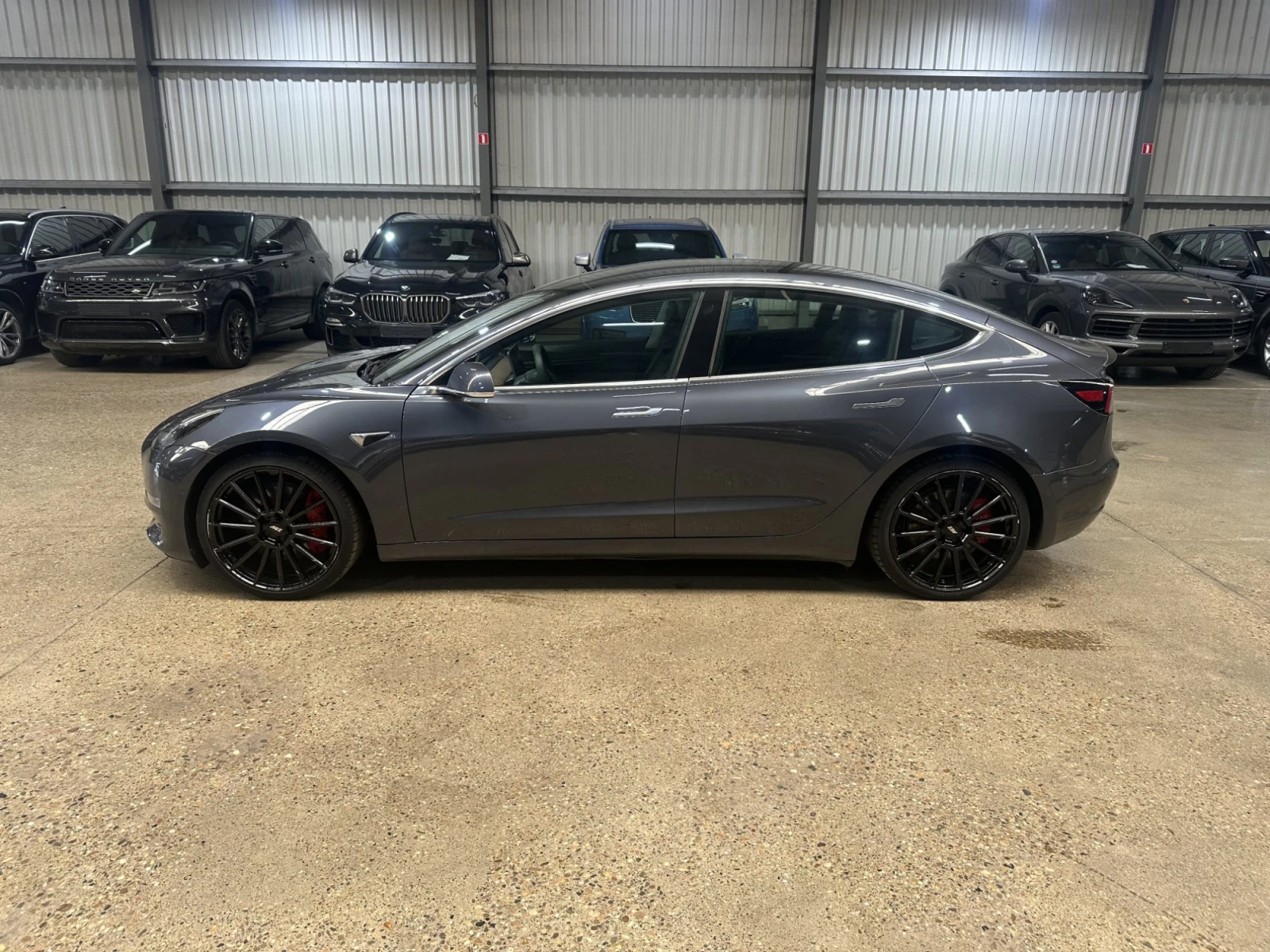 Tesla Model 3 Performance - изображение 7