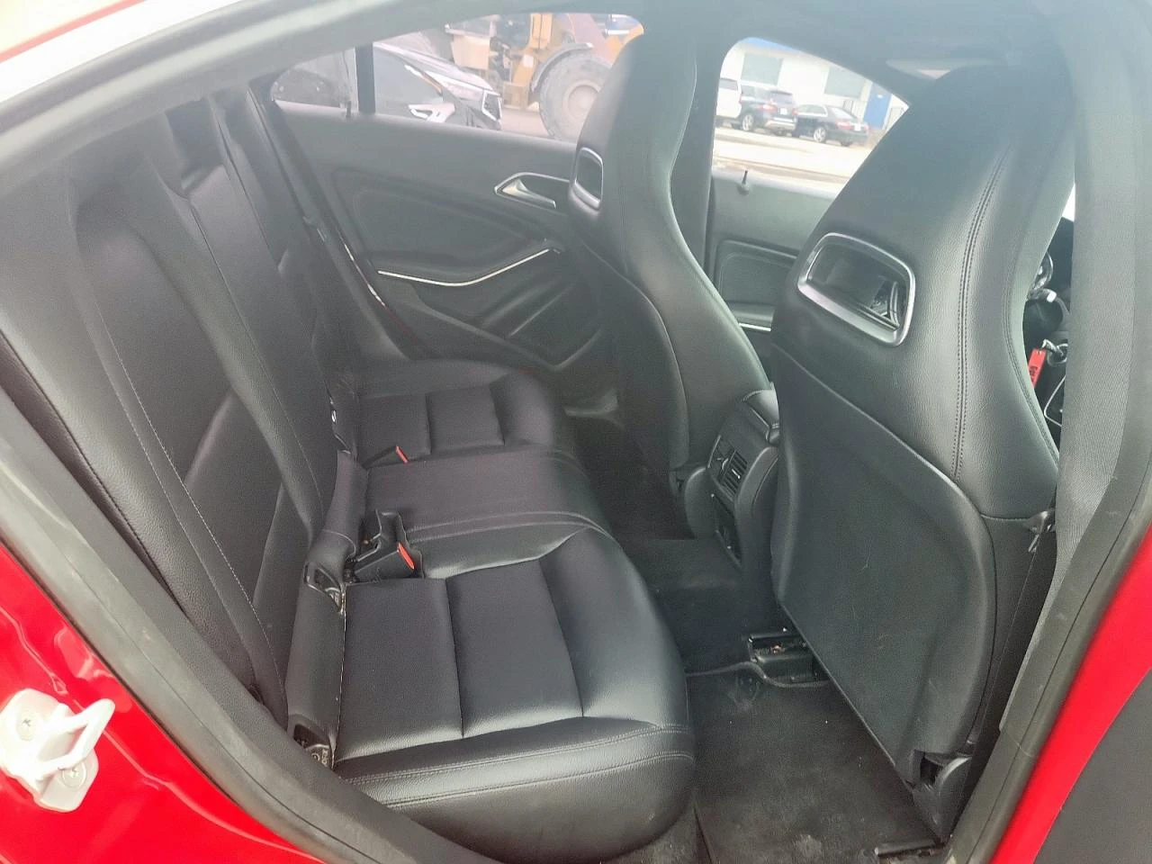 Mercedes-Benz CLA 250  - изображение 10