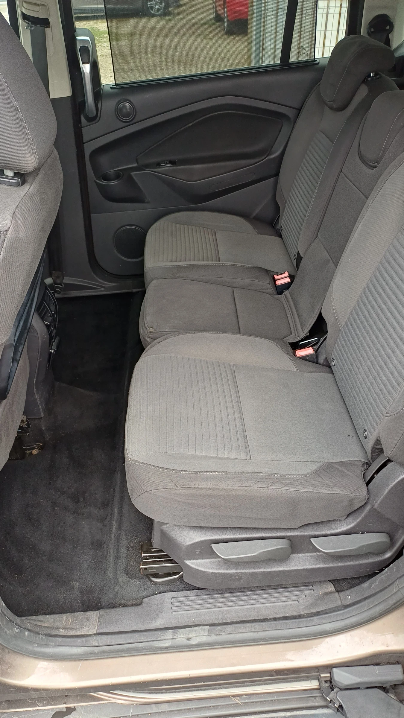 Ford C-max  Eurо6  7места - изображение 9