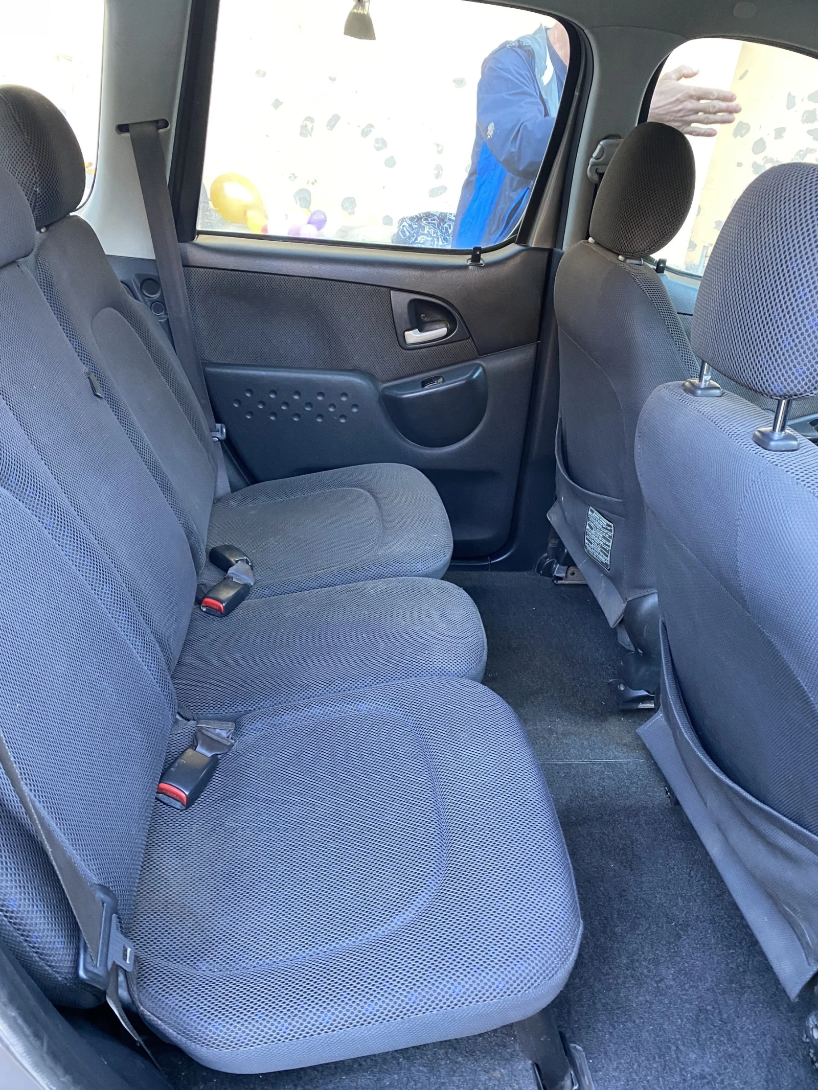 Toyota Yaris 1.4 D4D - изображение 6