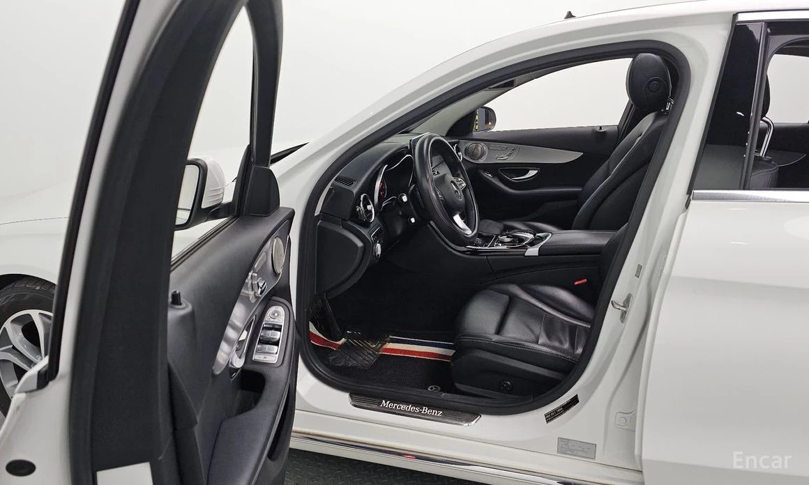 Mercedes-Benz C 220  - изображение 10