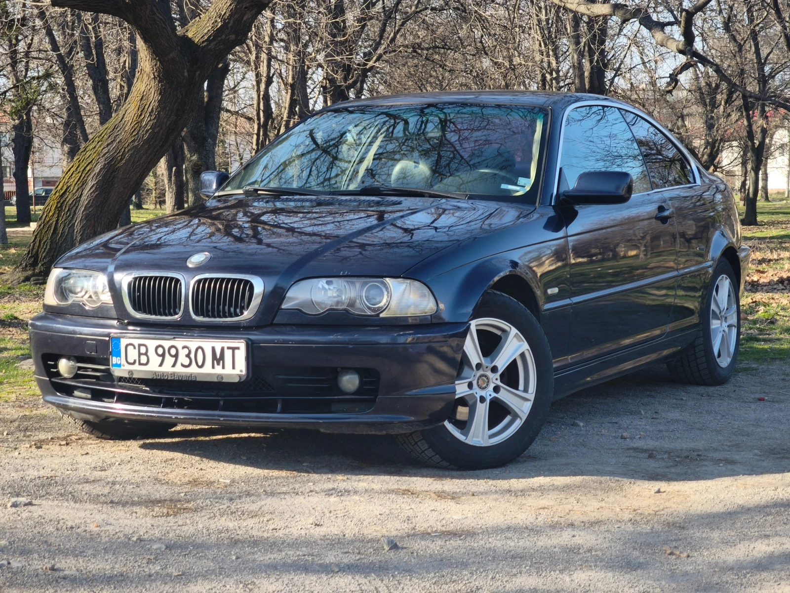 BMW 320 coupe/pre-face