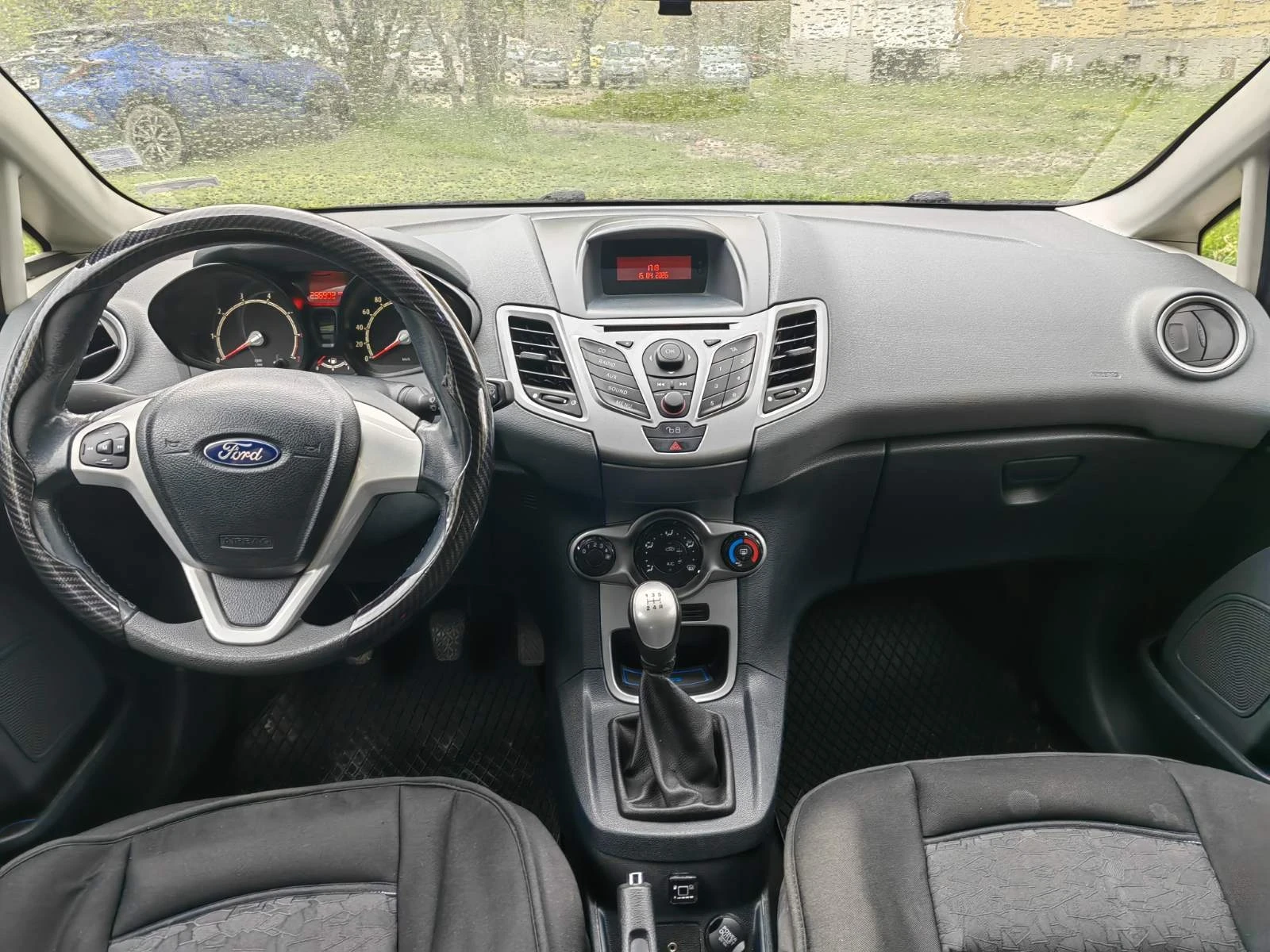 Ford Fiesta, снимка 4 - Автомобили и джипове - 54208473