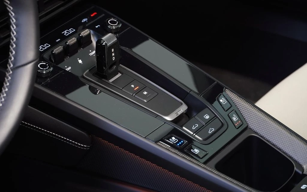 Porsche 911 Carrera 4 GTS, снимка 10 - Автомобили и джипове - 54212068