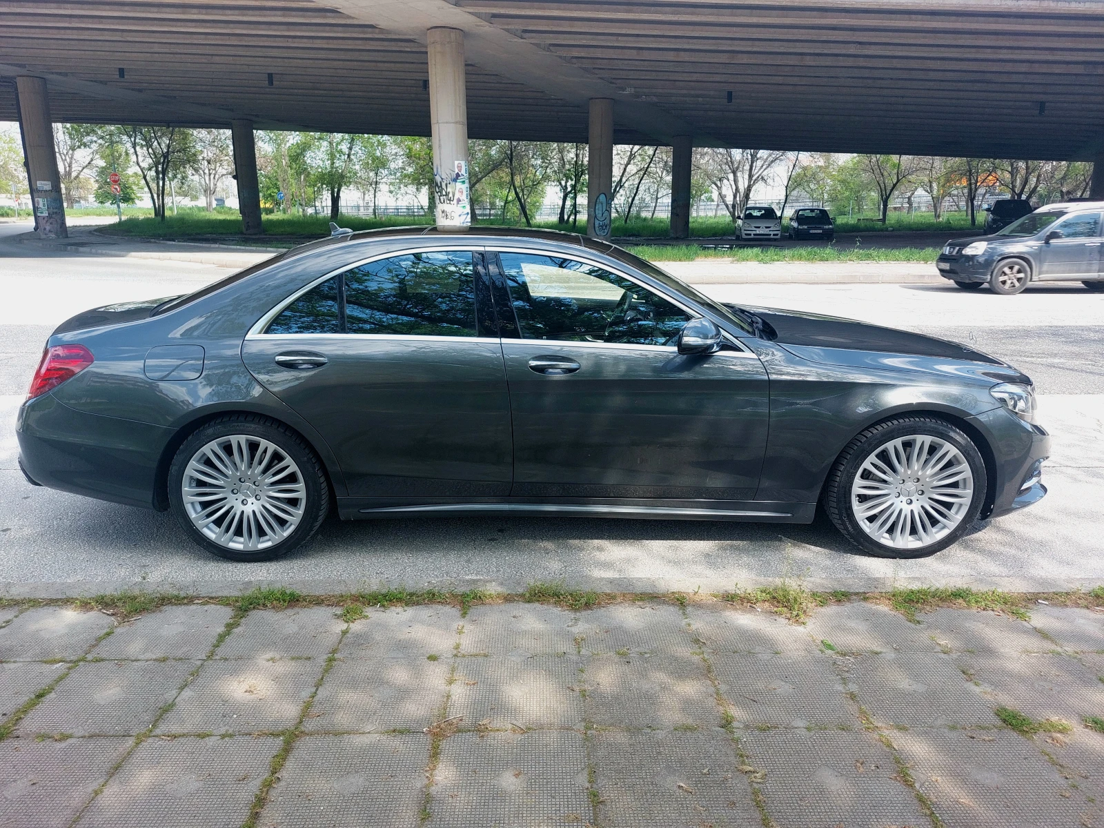 Mercedes-Benz S 350 4MATIC AMG 2 СОБСТЕНИКА, снимка 8 - Автомобили и джипове - 54303750