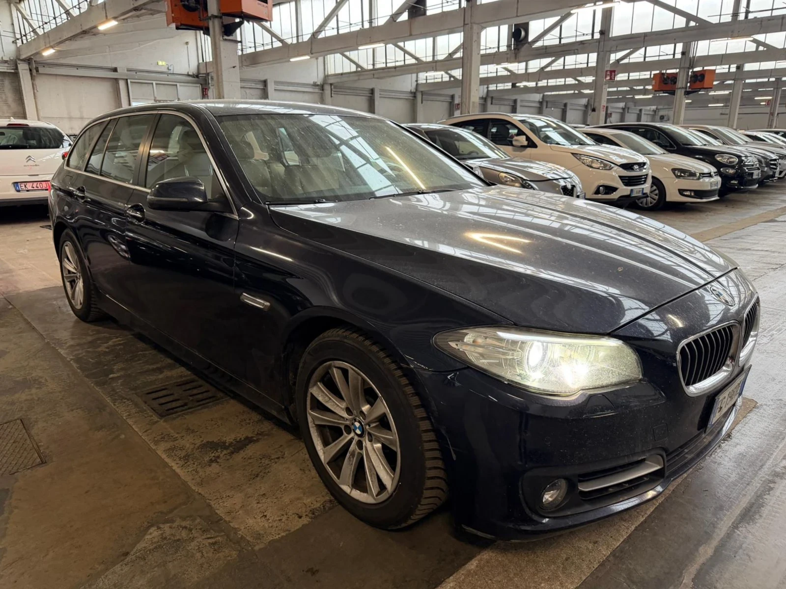 BMW 520, снимка 2 - Автомобили и джипове - 54637188
