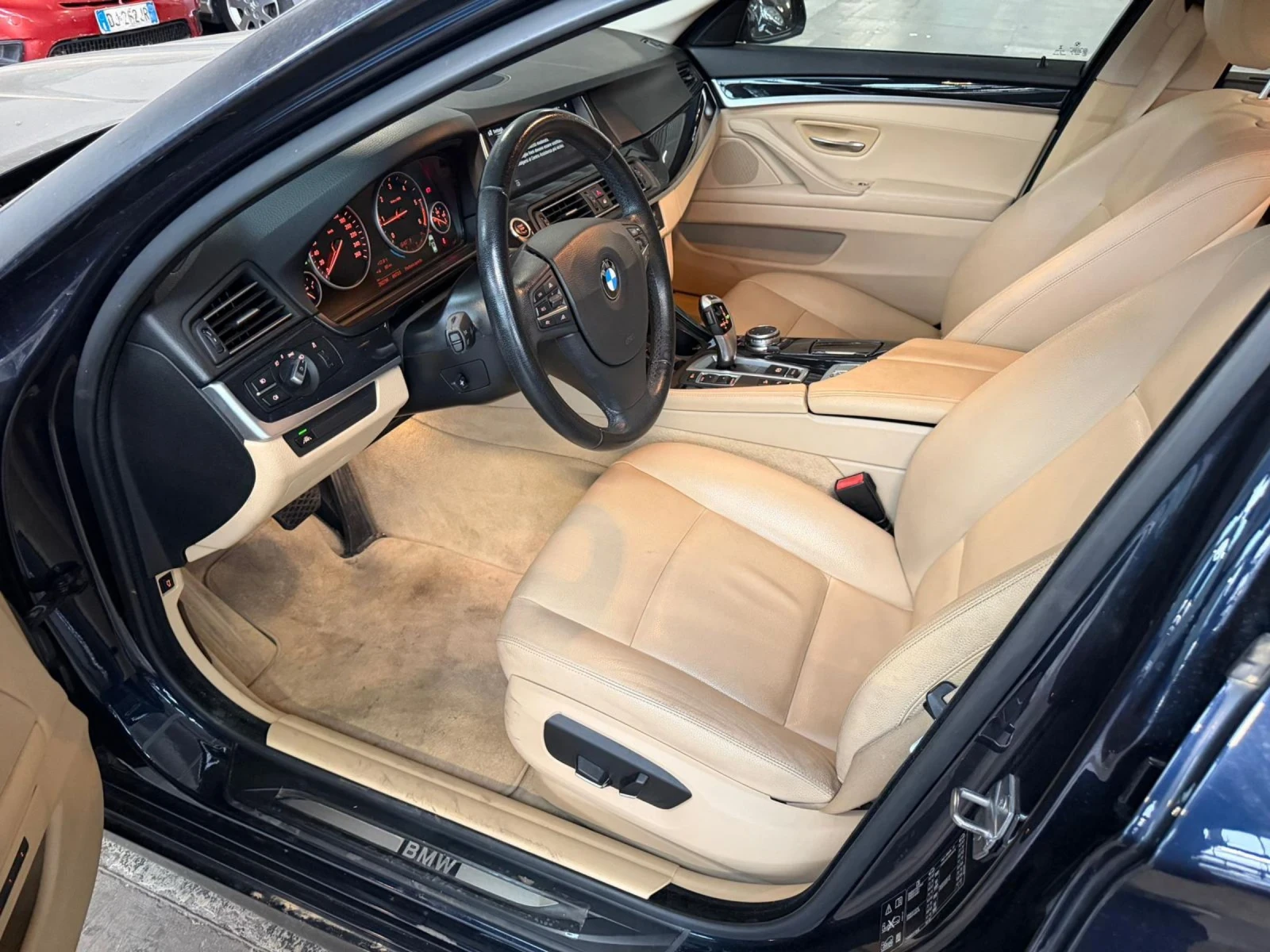 BMW 520, снимка 12 - Автомобили и джипове - 54637188