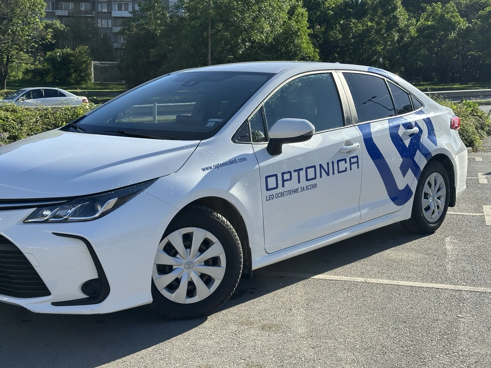 Toyota Corolla 1.5, снимка 2 - Автомобили и джипове - 54707365