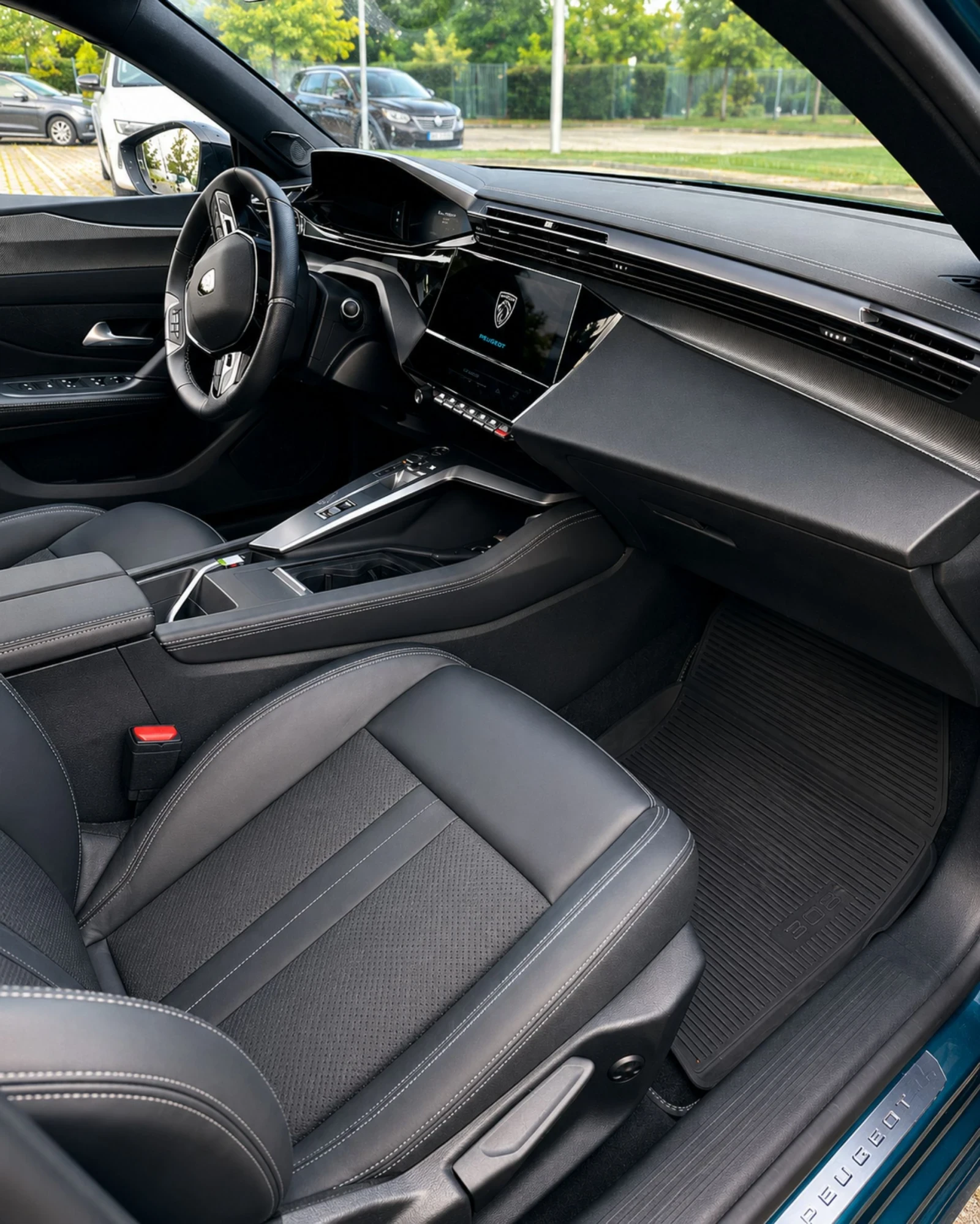 Peugeot 308 1.5HDI, снимка 6 - Автомобили и джипове - 54786927