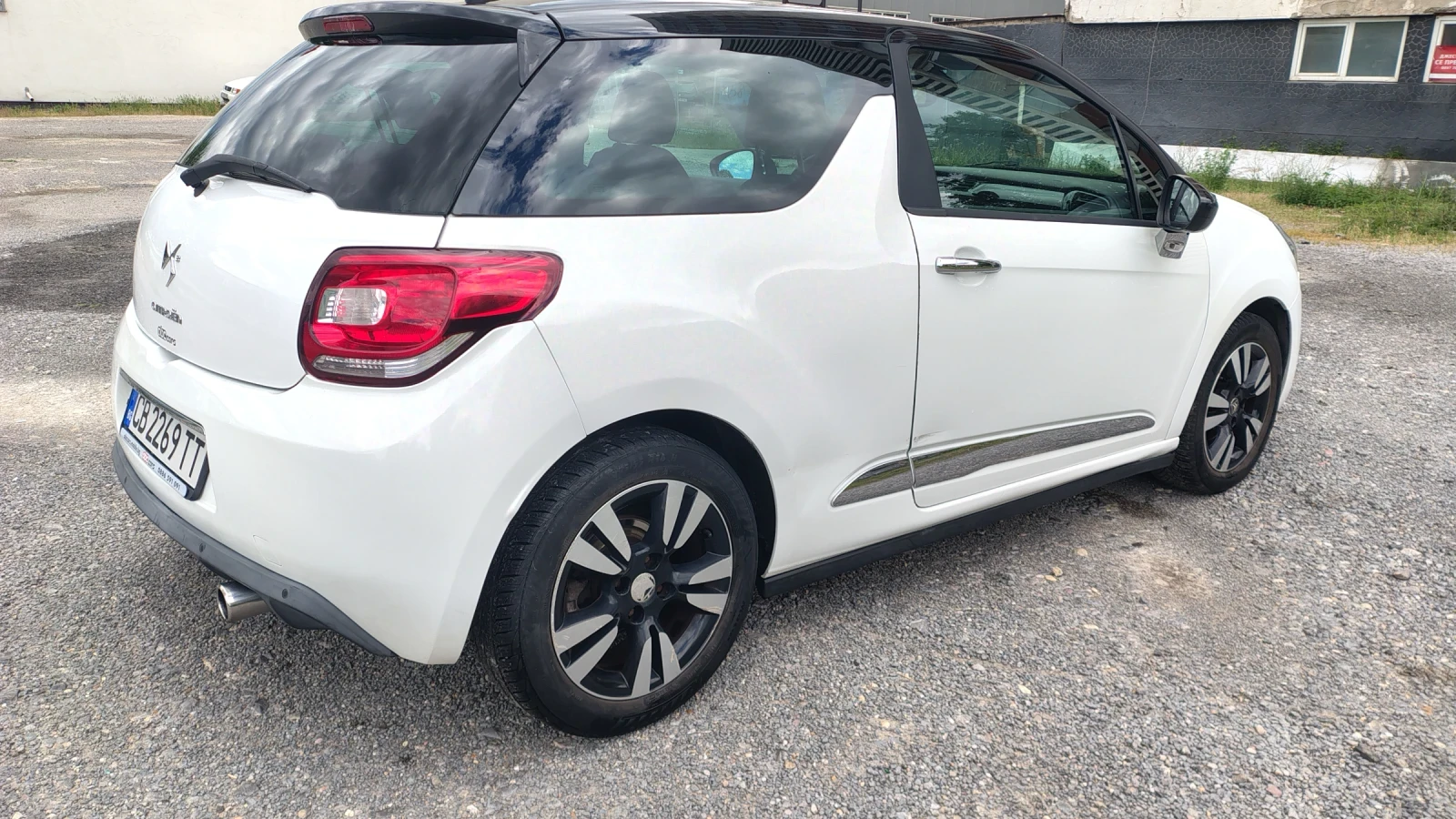 Citroen DS3, снимка 13 - Автомобили и джипове - 54899039