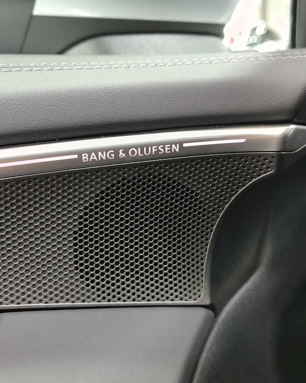 Audi A5 2.0T * BANG&OLUFSEN * ПАНОРАМА * QUATTRO * 18K KM , снимка 11 - Автомобили и джипове - 54960593