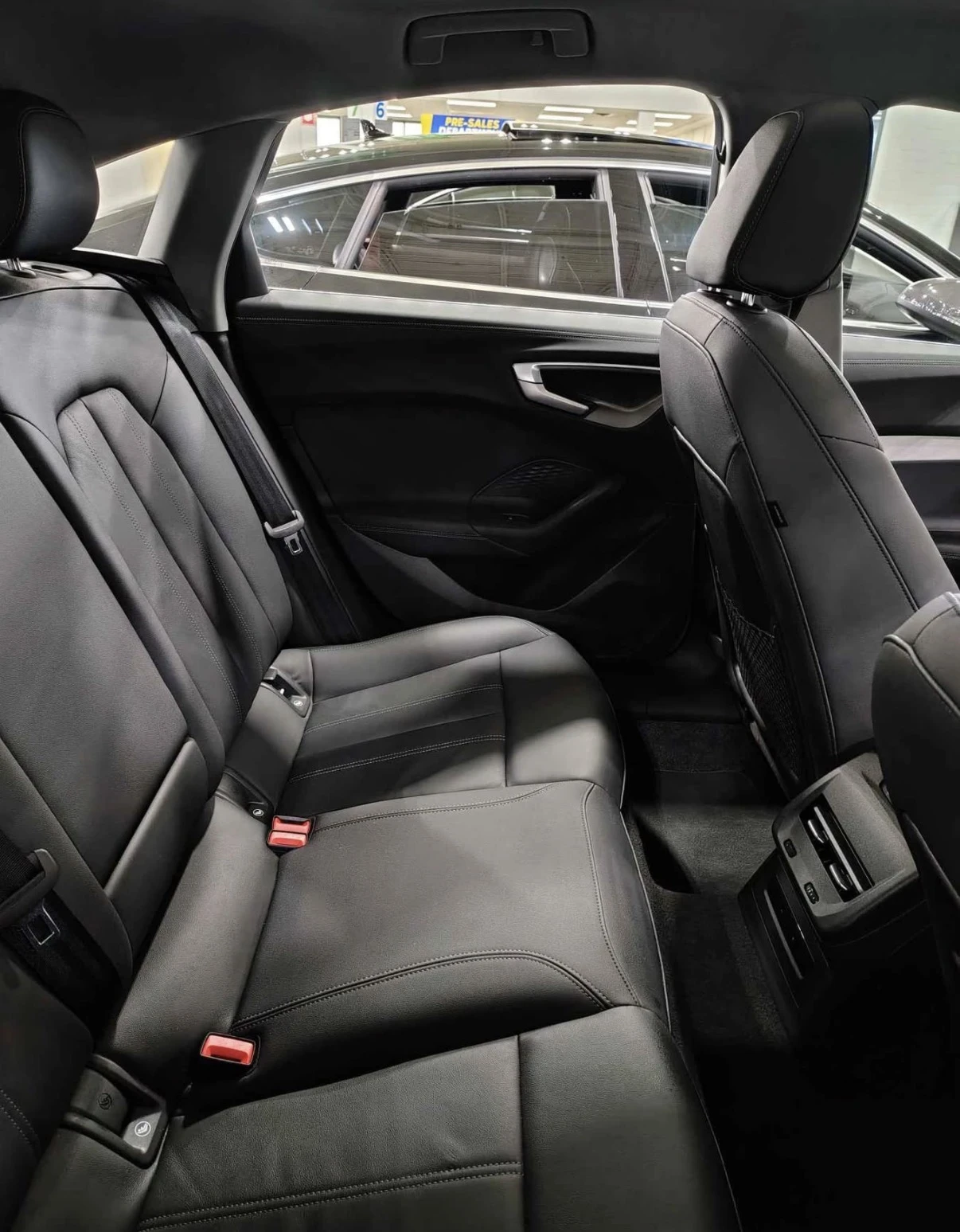 Audi A5 2.0T * BANG&OLUFSEN * ПАНОРАМА * QUATTRO * 18K KM , снимка 12 - Автомобили и джипове - 54960593