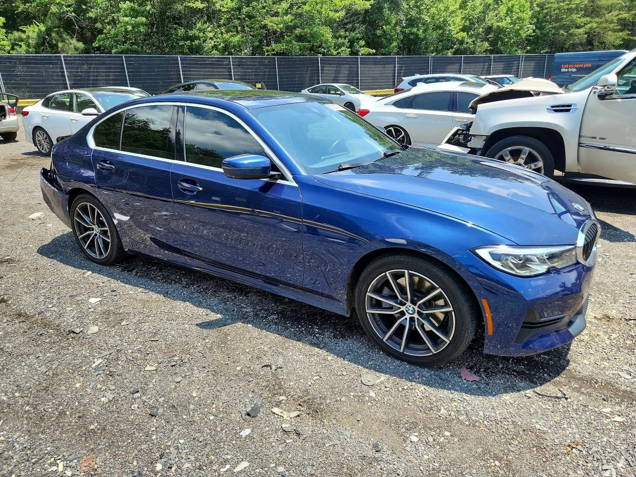 BMW 330, снимка 4 - Автомобили и джипове - 55009554