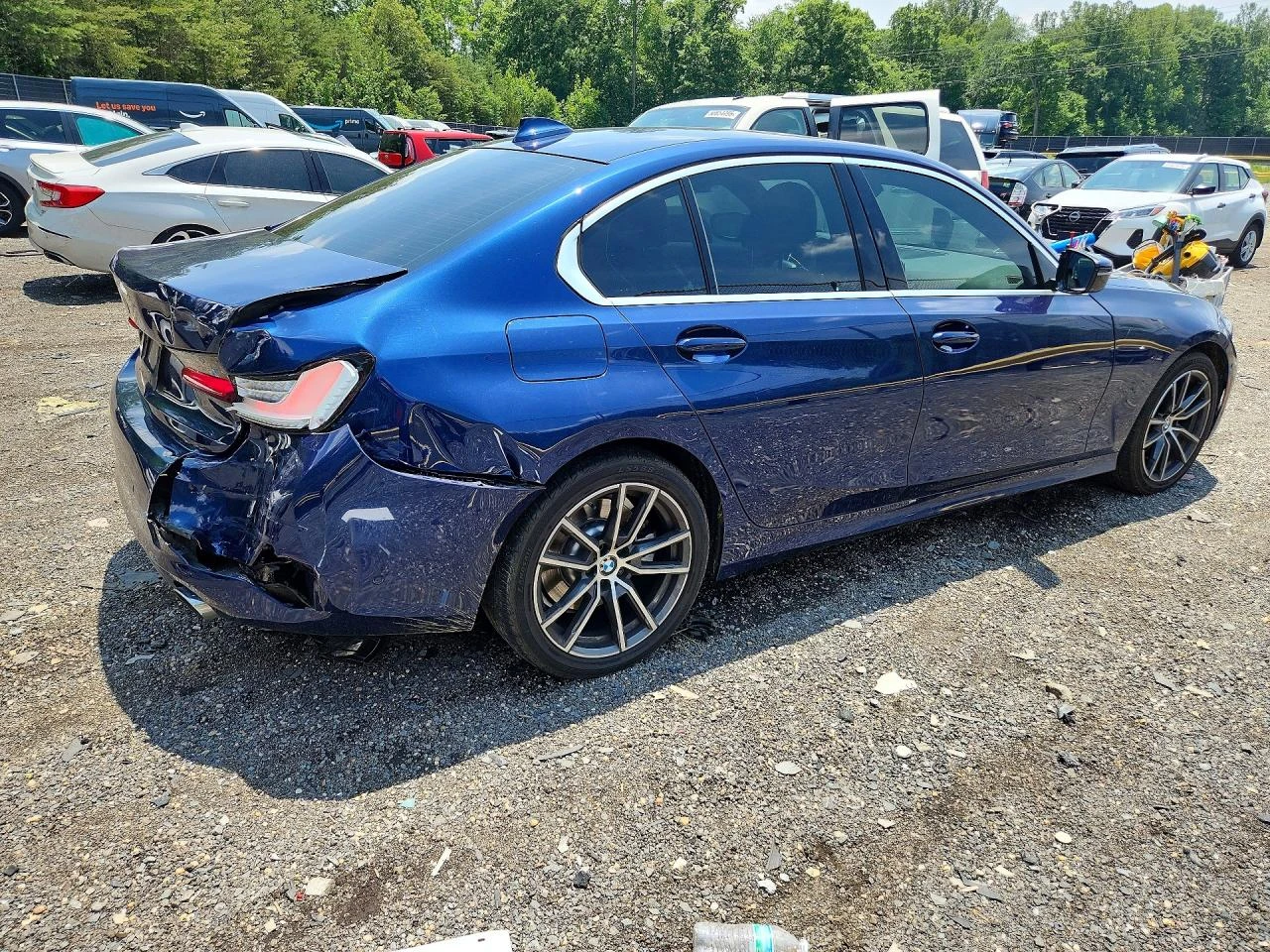 BMW 330, снимка 3 - Автомобили и джипове - 55009554