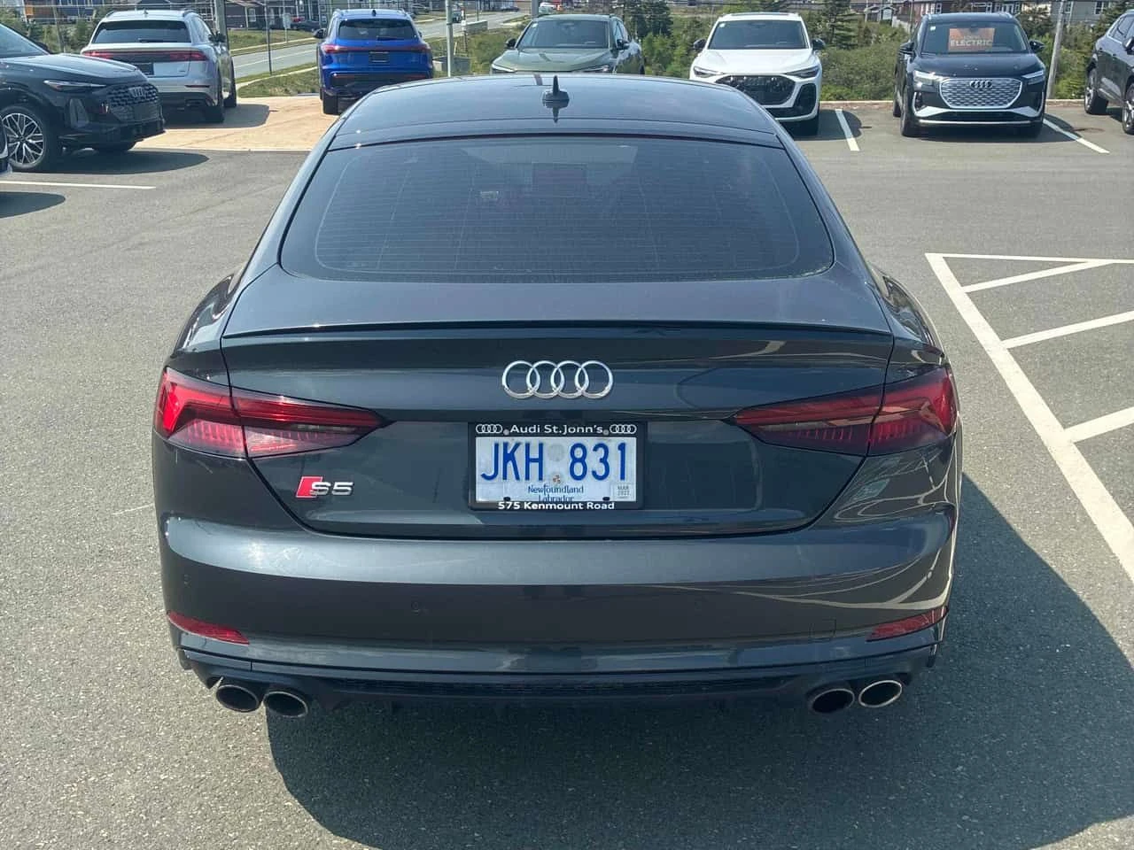 Audi S5 Technik/ПАНОРАМА/360/АВТОФИНАНСИРАНЕ, снимка 4 - Автомобили и джипове - 55106029