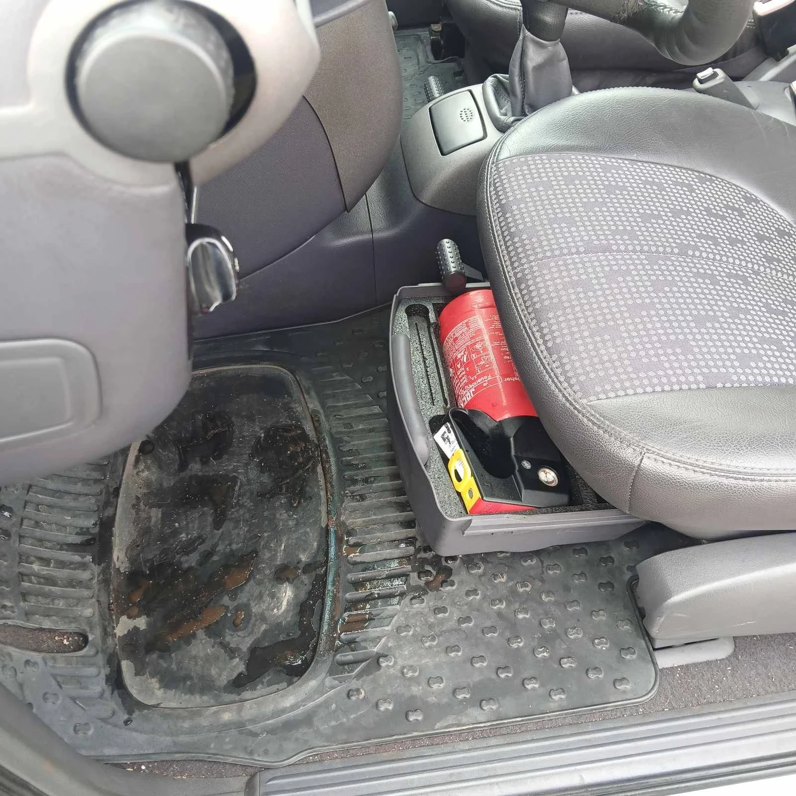 Mercedes-Benz A 170, снимка 8 - Автомобили и джипове - 55616650