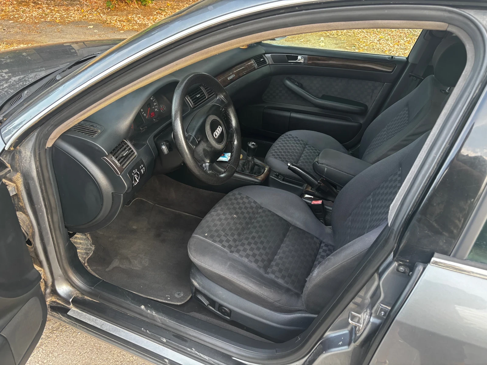 Audi A6, снимка 3 - Автомобили и джипове - 55795697