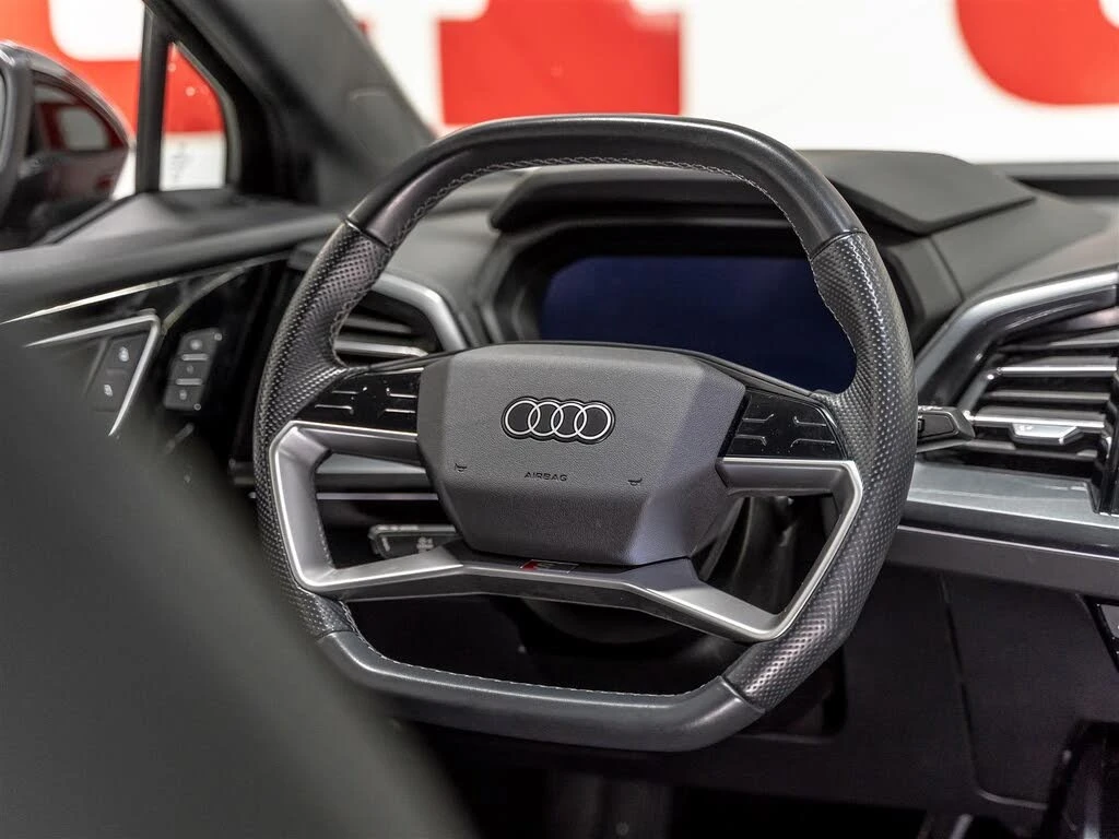 Audi E-Tron Q4 E-tron quattro 55 | S Line| 21 RS| , снимка 7 - Автомобили и джипове - 56231672