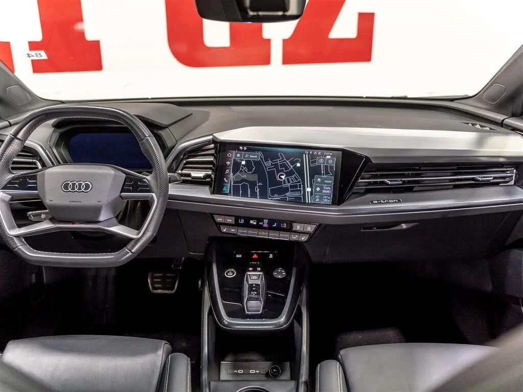 Audi E-Tron Q4 E-tron quattro 55 | S Line| 21 RS| , снимка 8 - Автомобили и джипове - 56231672