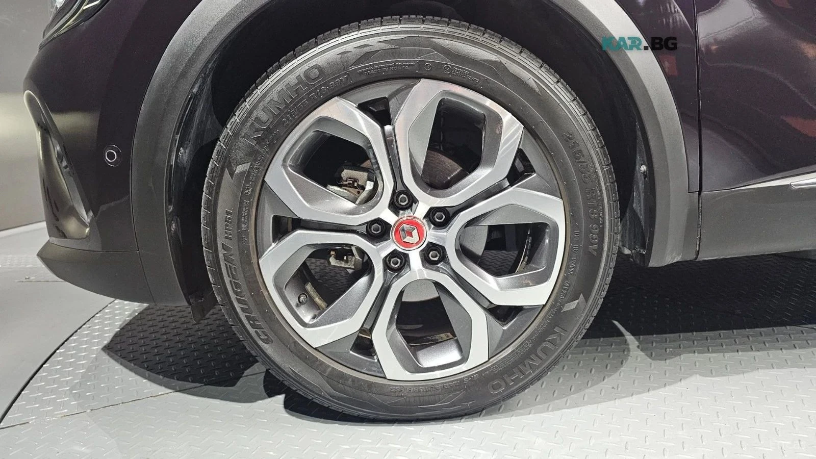 Renault Captur, снимка 5 - Автомобили и джипове - 56689892