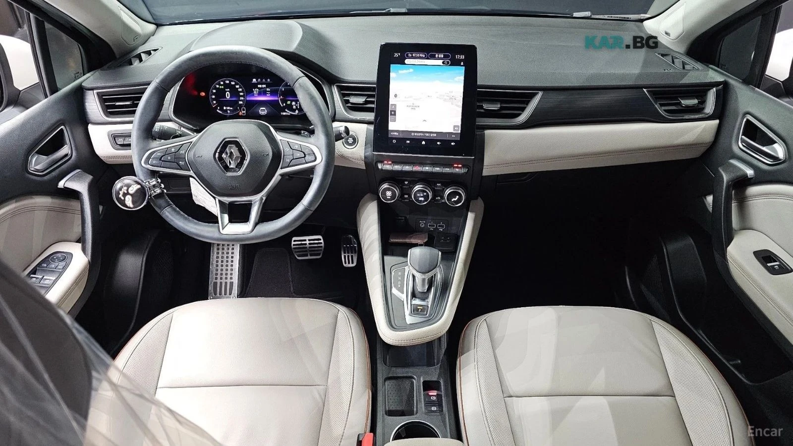 Renault Captur, снимка 7 - Автомобили и джипове - 56689892