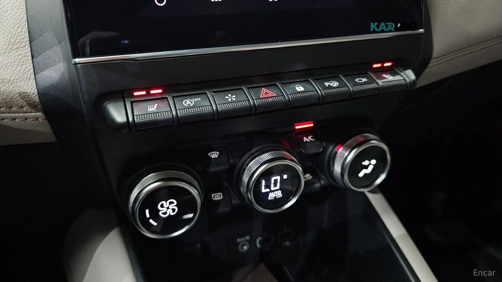 Renault Captur, снимка 9 - Автомобили и джипове - 56689892
