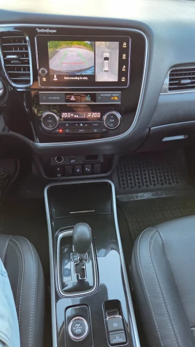 Mitsubishi Outlander 3000 GT/V6/LPG/Full - 15500 € / 30315.36 лв. - 48937788 17