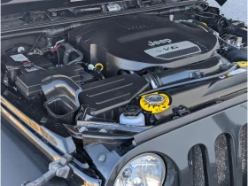 Jeep Wrangler UNLIMITED 6SpeedManual/HardTop/4x4/18 inch Alloy/4, снимка 16