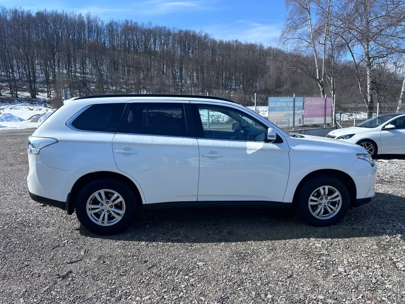 Mitsubishi Outlander 2.2DID СЕРВИЗНА КНИЖКА!!! Лизинг Бартер, снимка 4 - Автомобили и джипове - 49291902